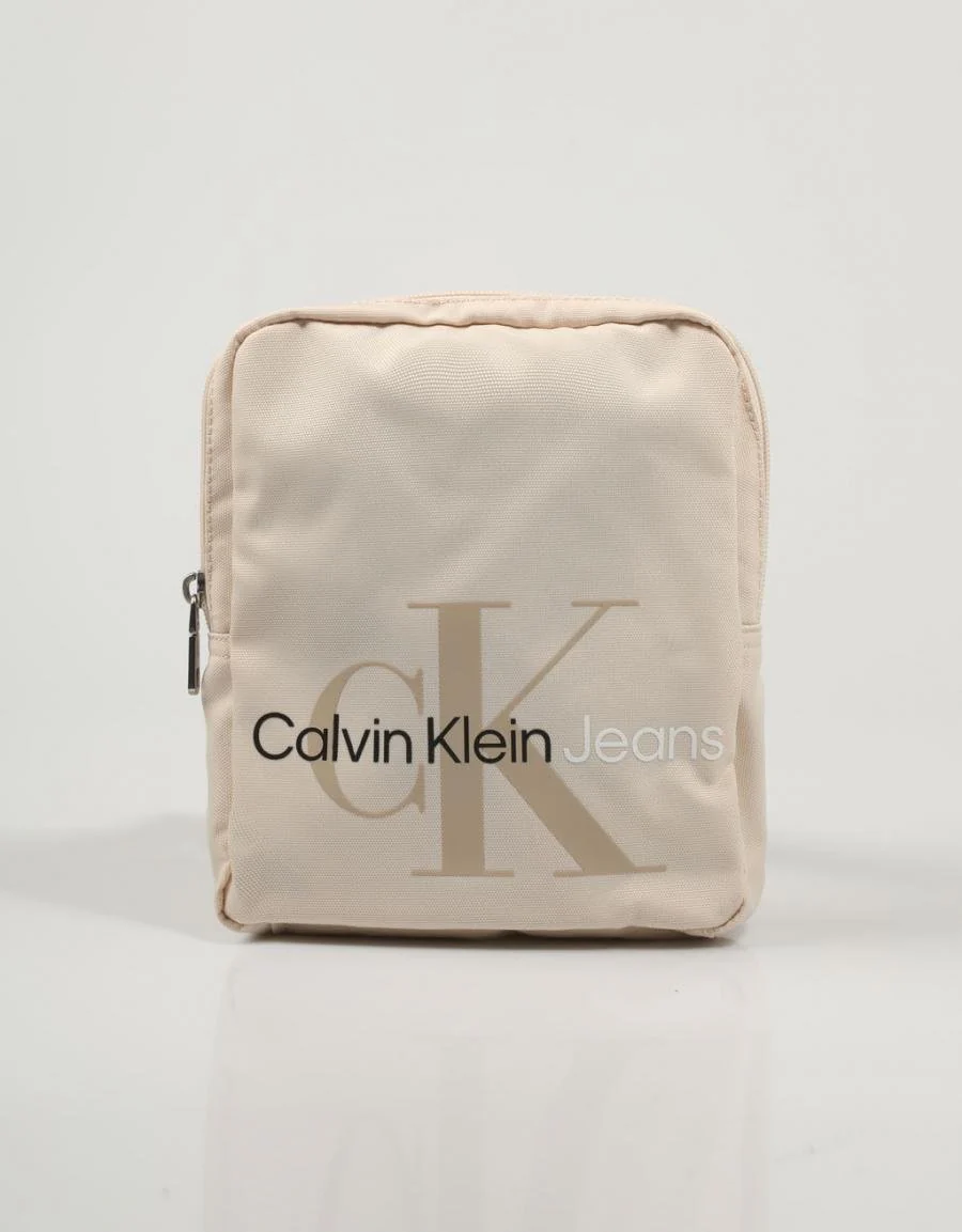 CALVIN KLEIN SPORT ESSENTIALS REPORTER18 MO 79775