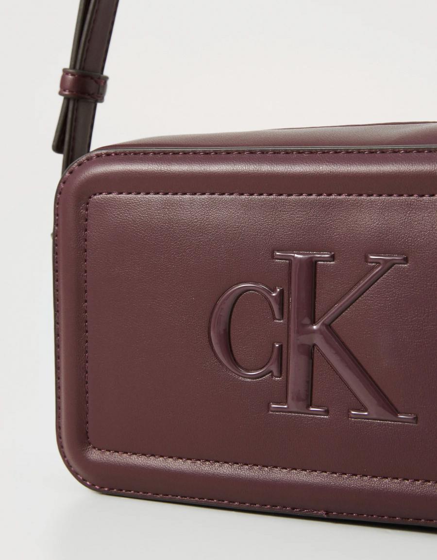 CALVIN KLEIN RAISED CK CAMERA BAG 88986 - Image 4