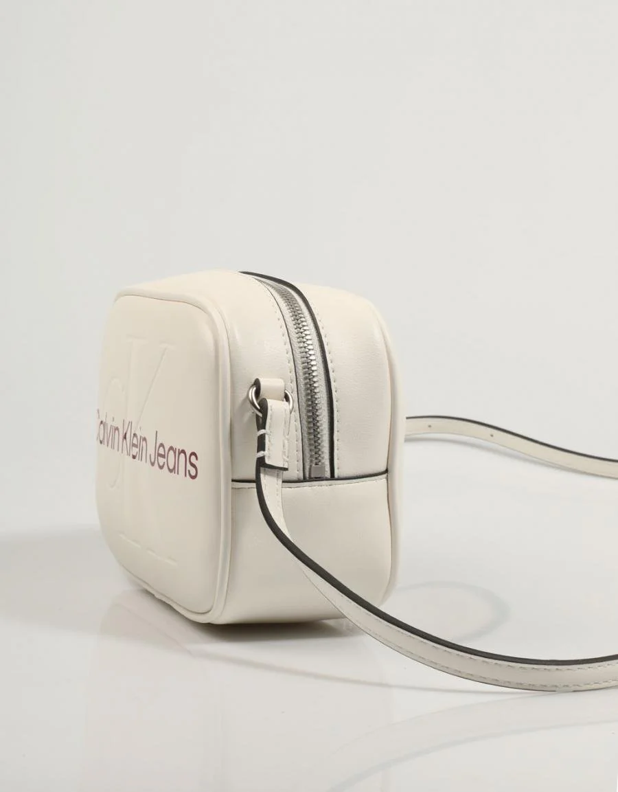 CALVIN KLEIN SCULPTED CAMERA BAG18 MONO 82985 - Image 2