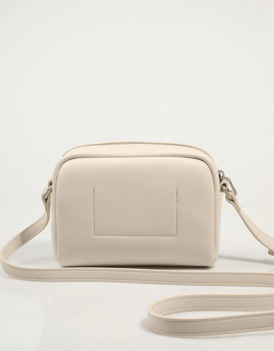 CALVIN KLEIN SCULPTED CAMERA BAG18 MONO 85737 - Image 3
