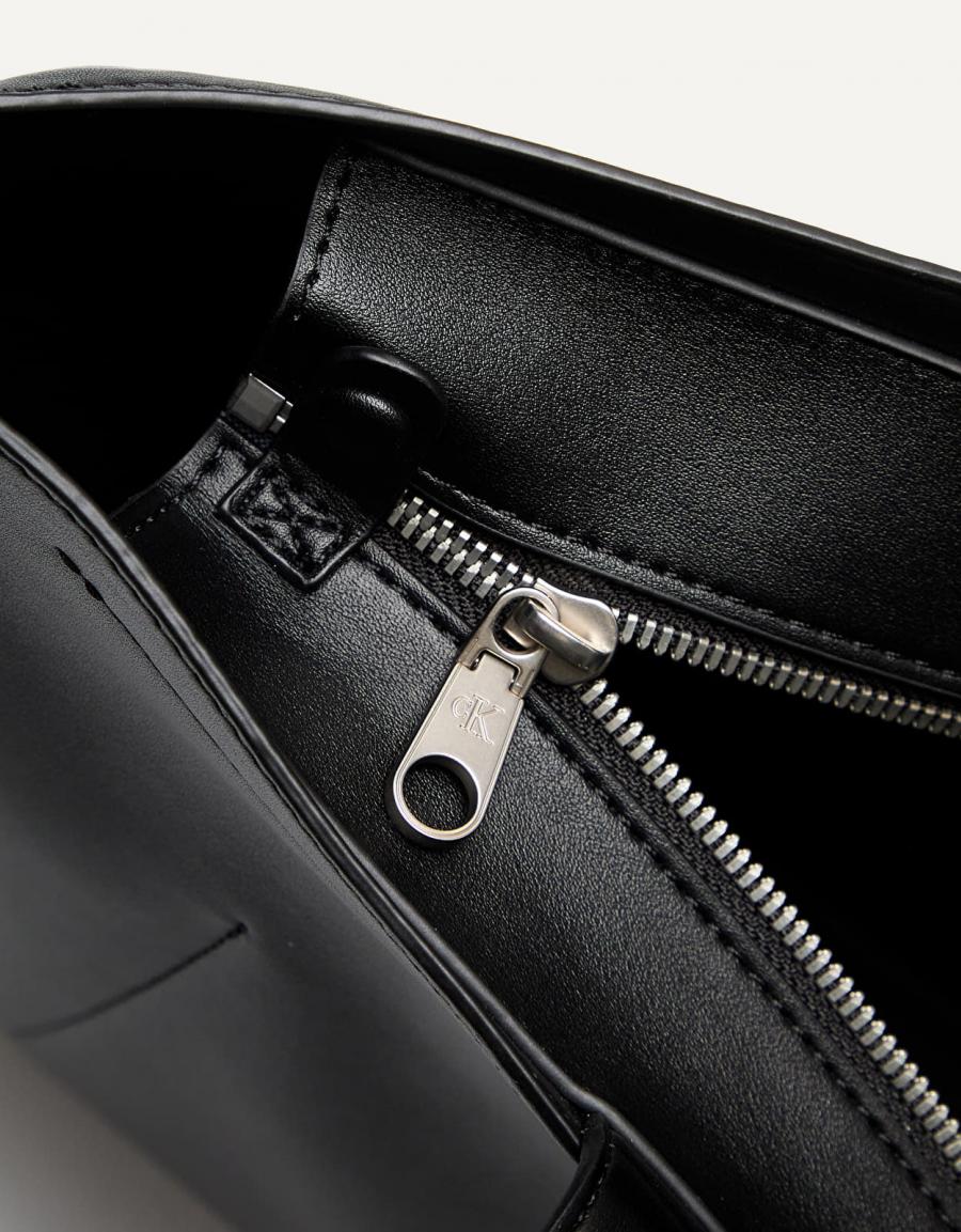 CALVIN KLEIN SLIM TOTE 87136 - Image 4