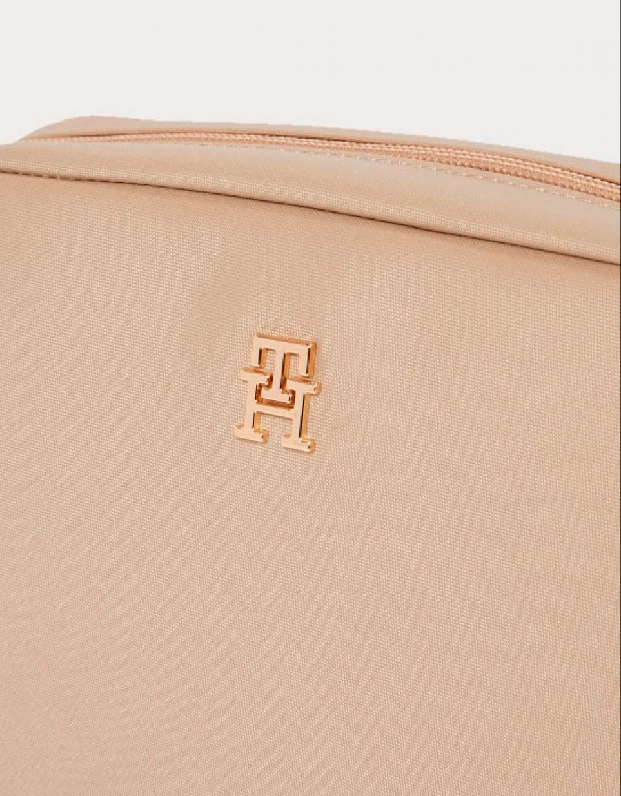 TOMMY HILFIGER POPETE CAMERA BAG 89549 - Image 2