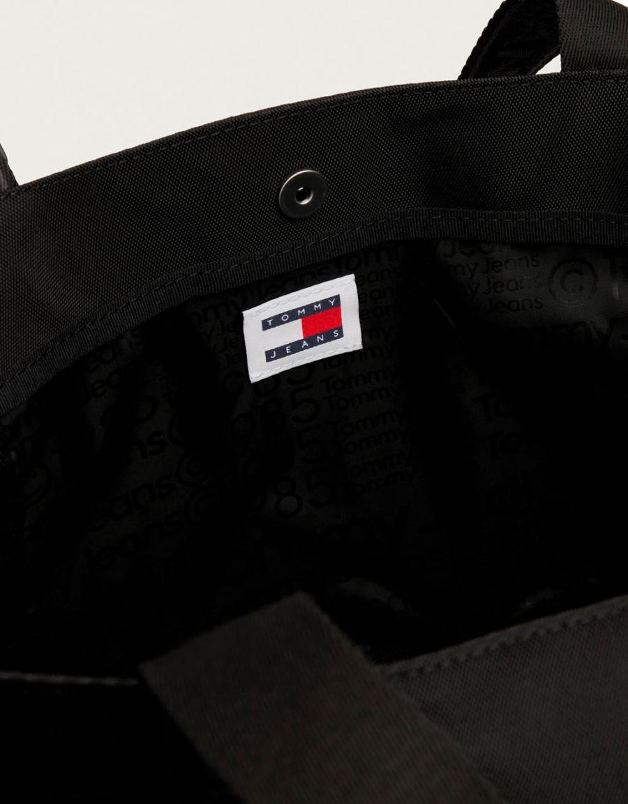 TOMMY HILFIGER TJM ESS DAILY TOTE 85664 - Image 3