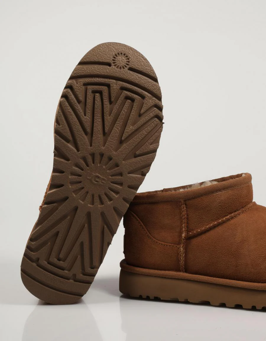 UGG CLASSIC 77248 - Image 3