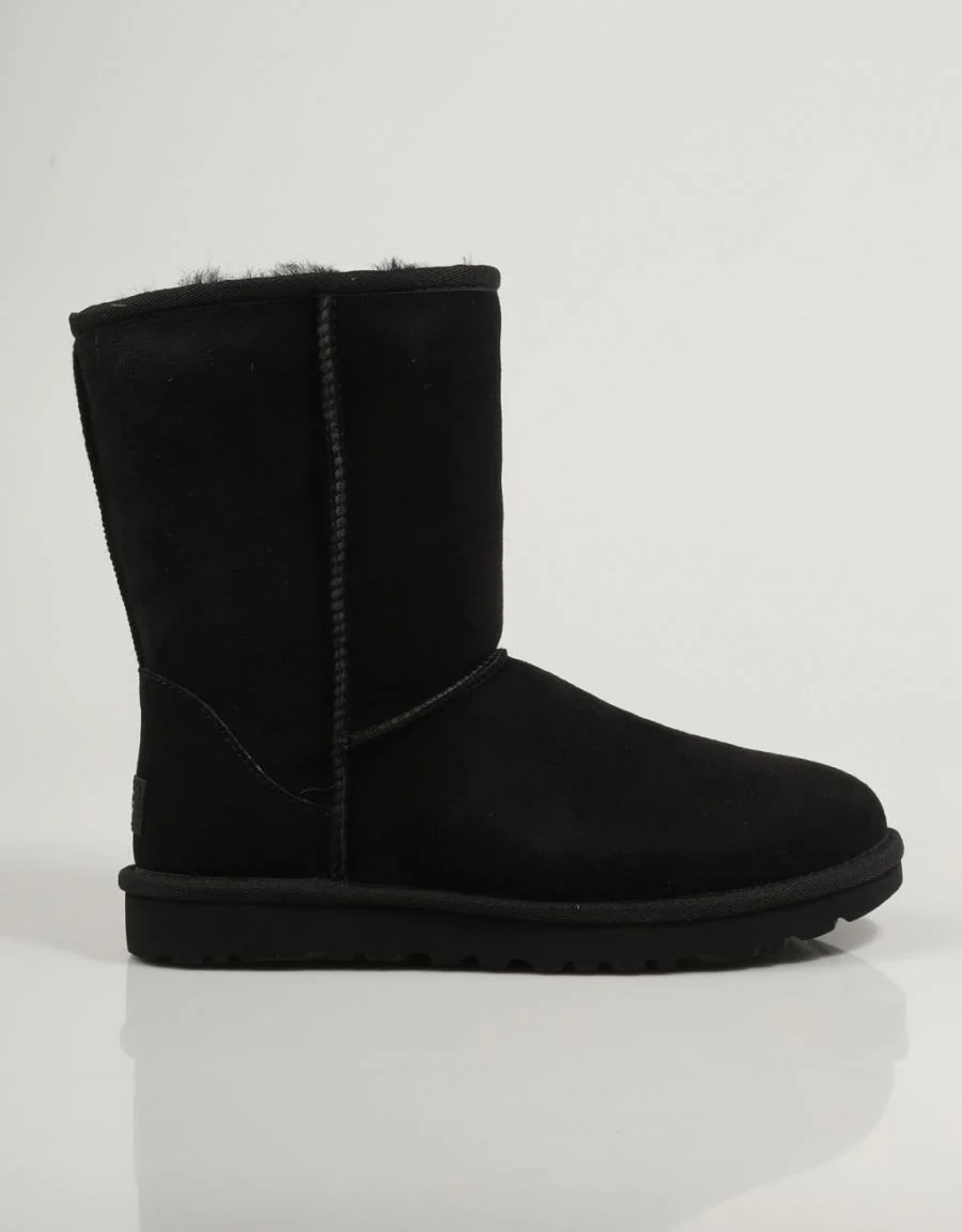 UGG CLASSIC SHORT II 84048