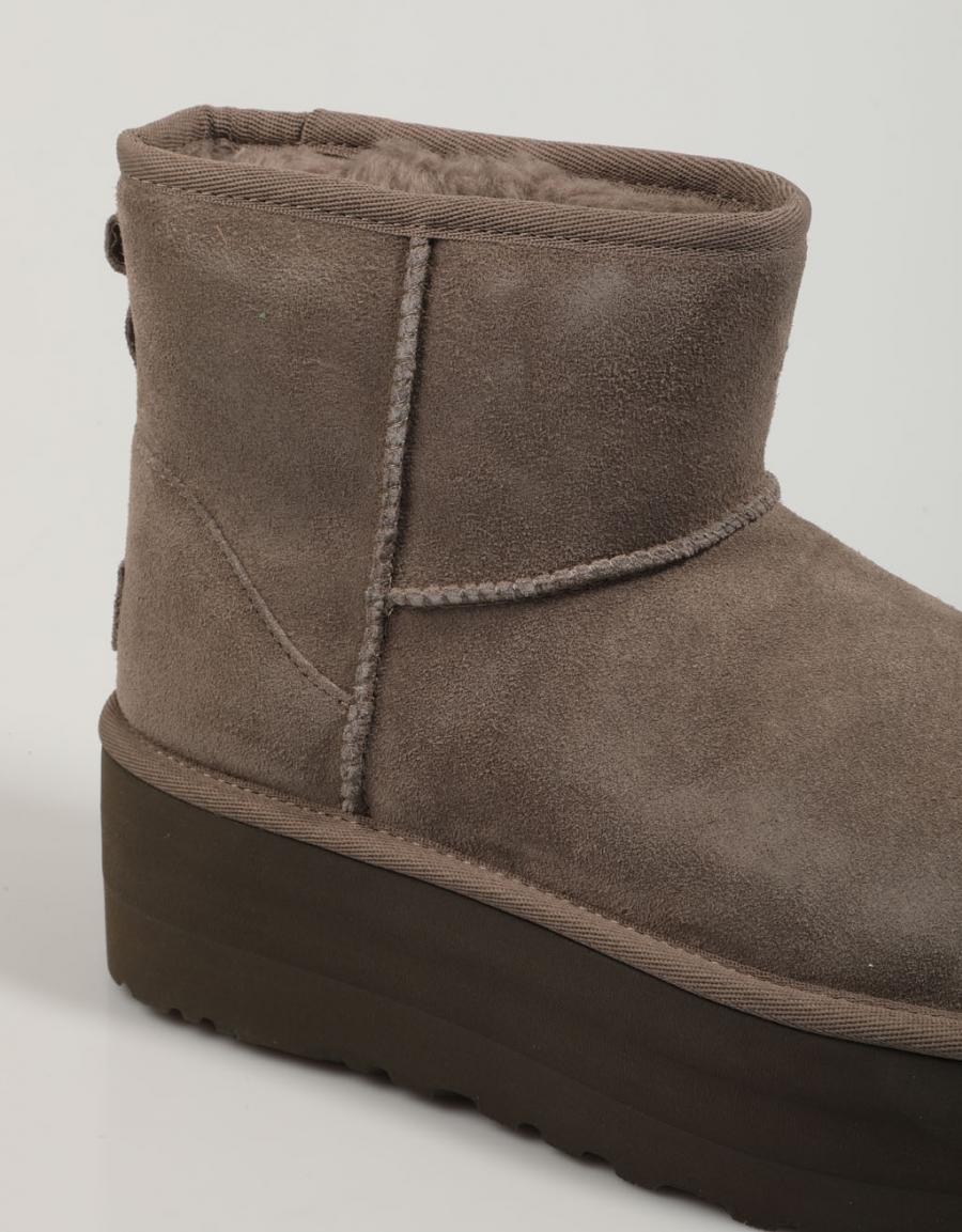 UGG W CASSIC MINI PLATFORM 84040 - Image 5