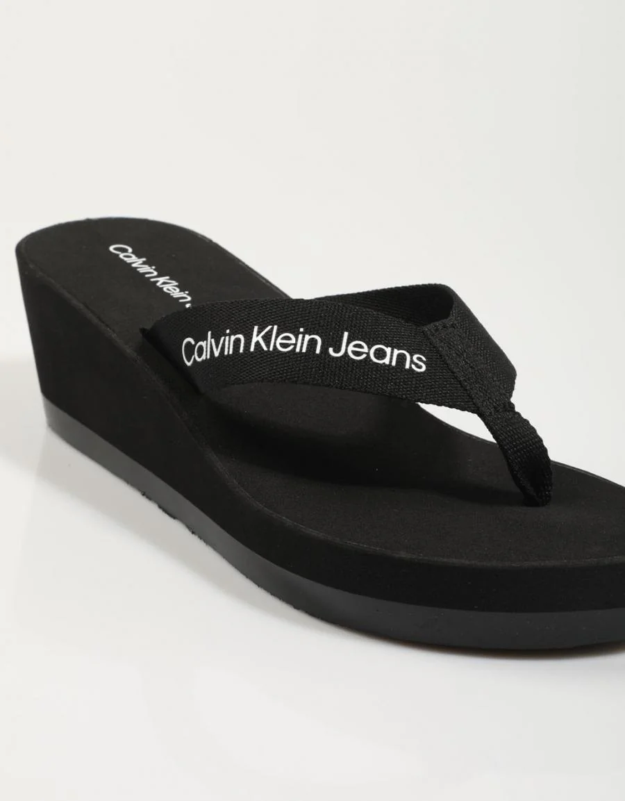 CALVIN KLEIN BEACH SANDAL MONOGRAM TPU 78715 - Image 5