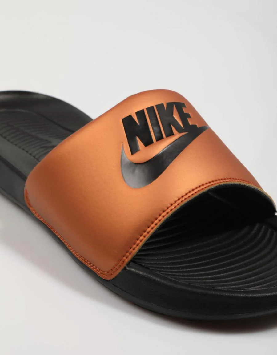 NIKE VICTORI 74590 - Image 5