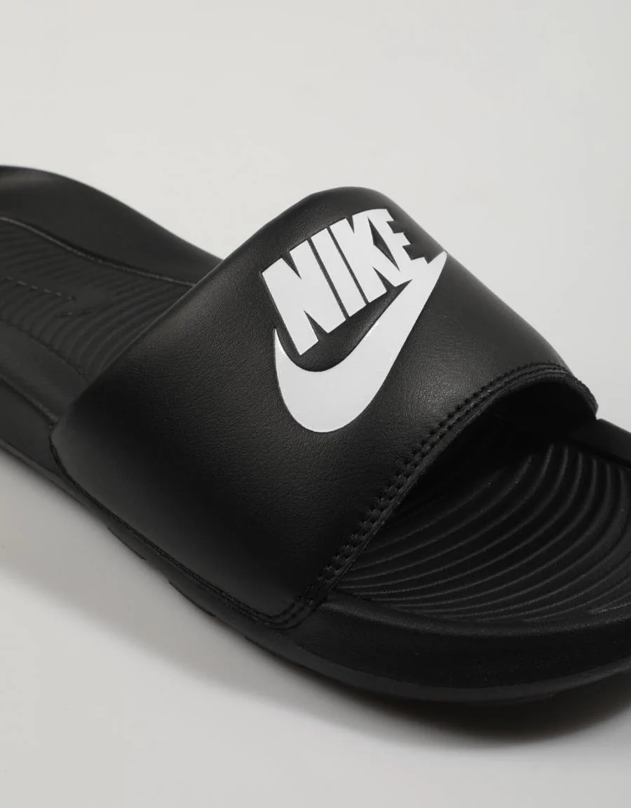 NIKE VICTORI 81570 - Image 5