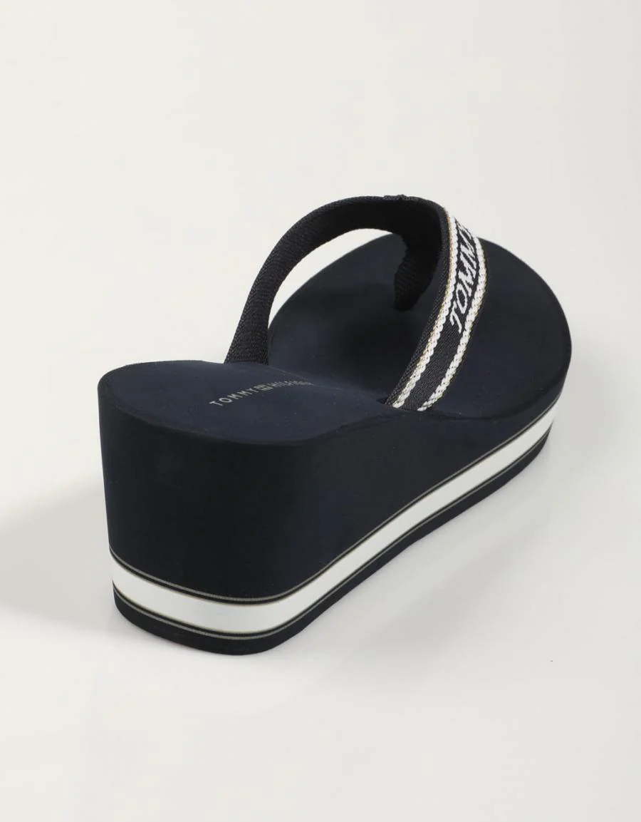 TOMMY HILFIGER HILFIGER WEDGE BEACH SANDAL 84198 - Image 3