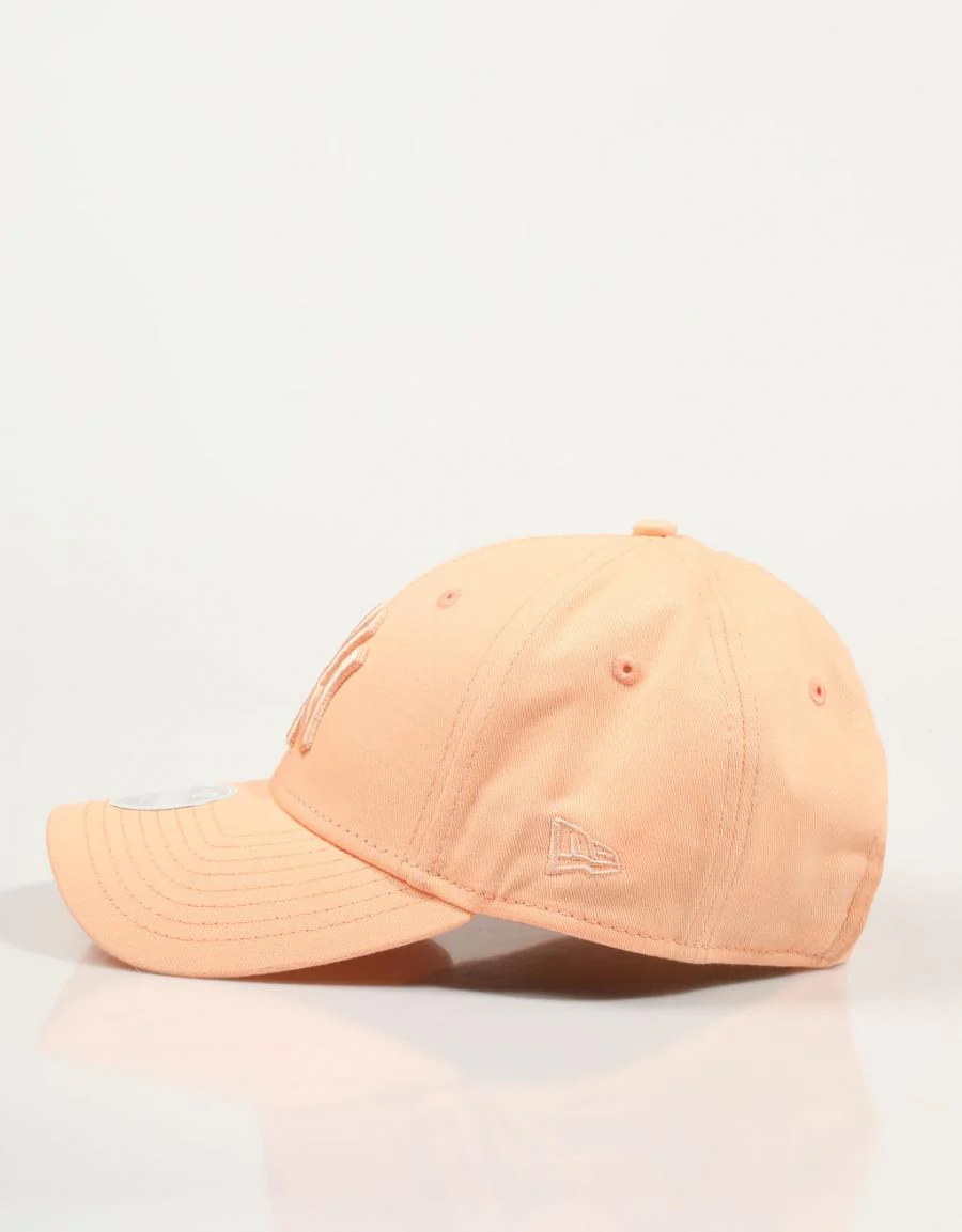 Gorra NEW ERA FEMALE LEAGUE ESS 9FORTY 85592 - Image 2