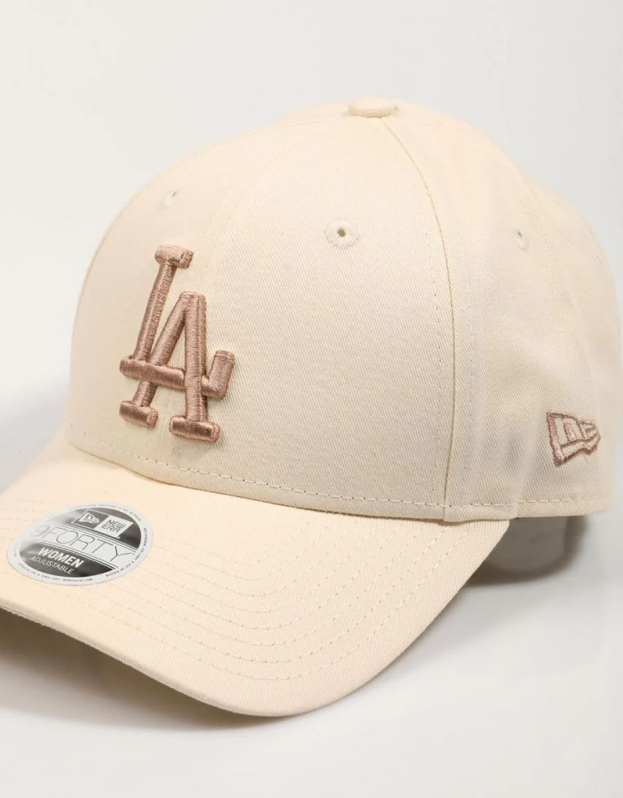 NEW ERA FEMALE LEAGUE ESS 9FORTY 86255 - Image 4