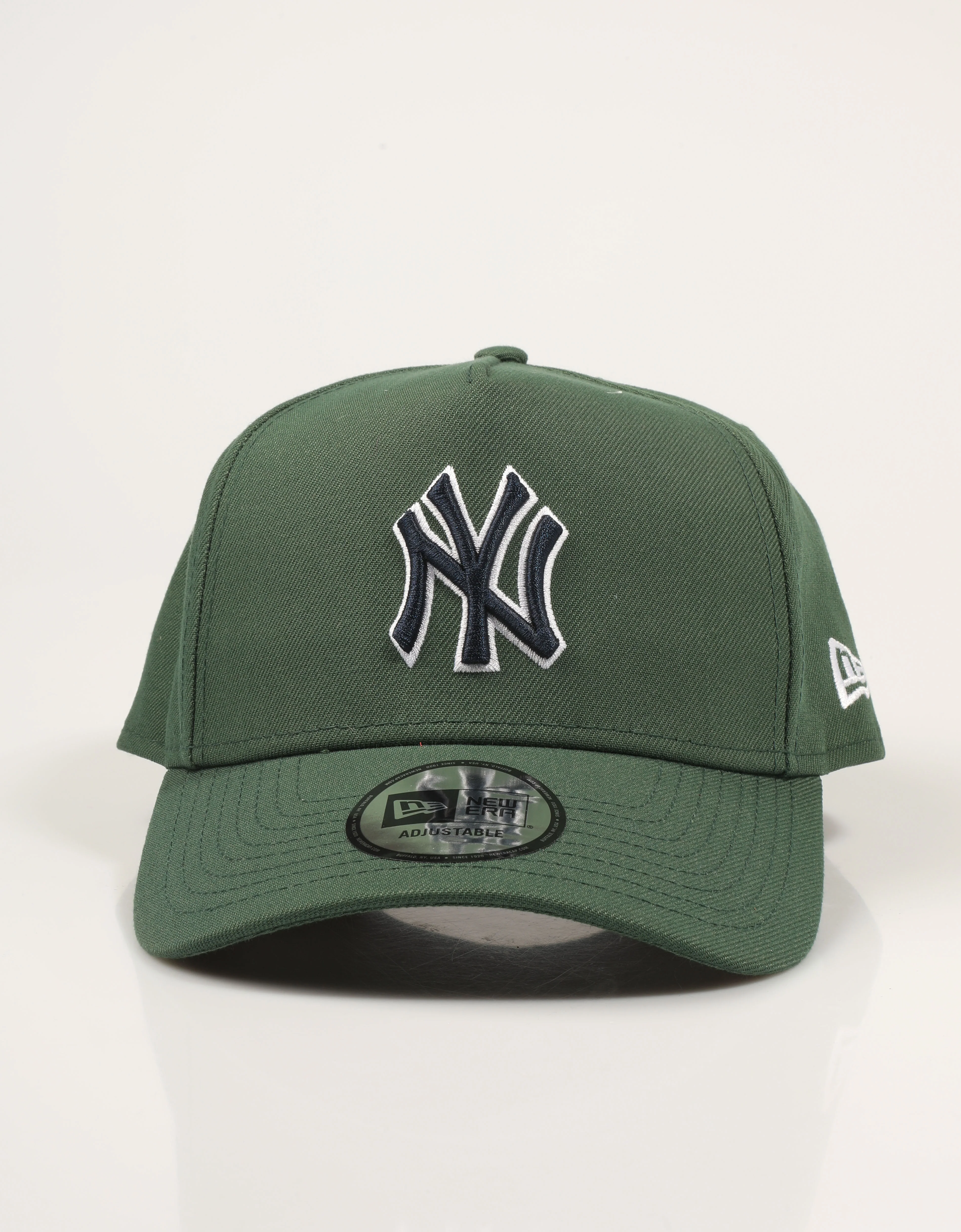 NEW ERA OUTLINE SCRIPT E-FRAME 90186