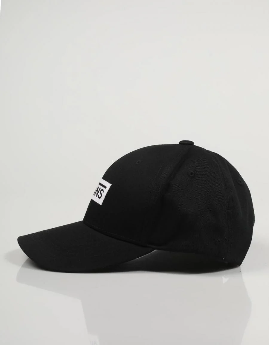 VANS BOXED 82050 - Image 2