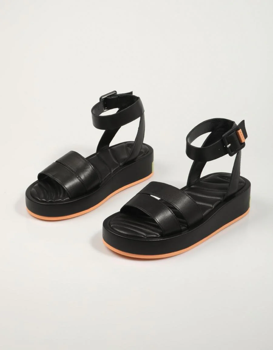 HOFF TOWN 84668 - Image 2