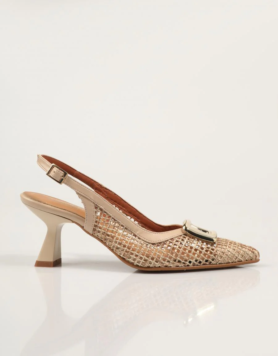 REBECCA HOPE  90040