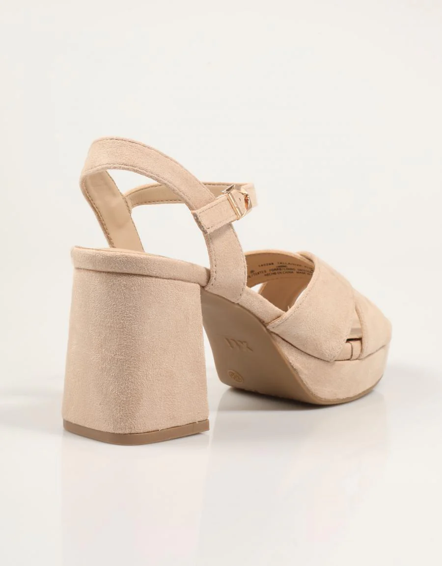 XTI SANDALIA BEIGE 89862 - Image 3