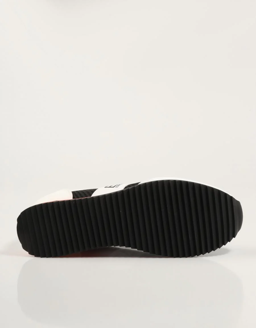 ARMANI EA7 TRAINING CASUAL SPORTY LIFESTYLE 89620 - Image 4