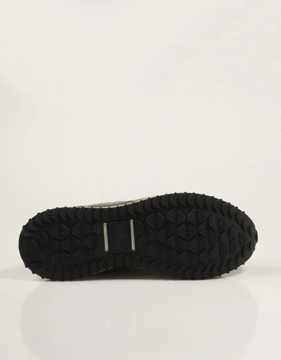 ARMANI EA7 ZAPATILLA VINTAGE RUNNING 88651 - Image 4