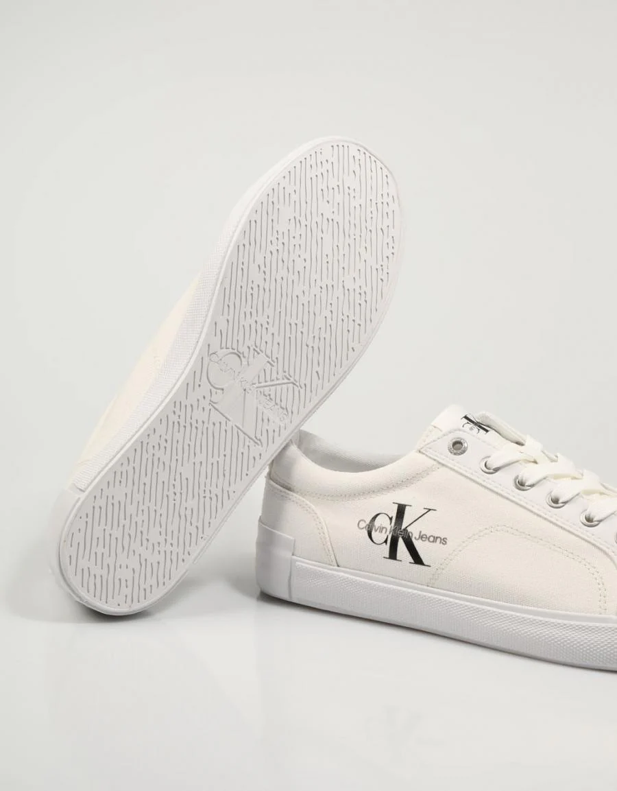 CALVIN KLEIN NEW VULCANIZED LACEUP LOW ESS 79551 - Image 4