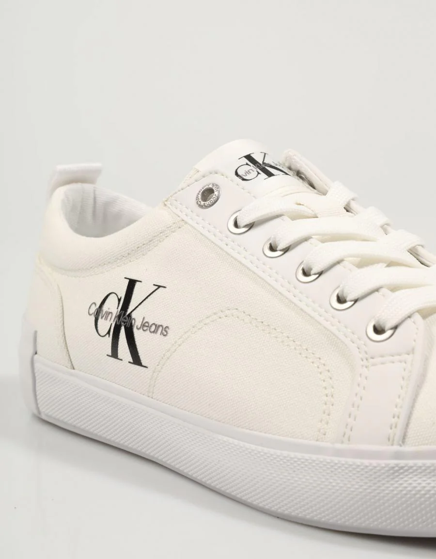 CALVIN KLEIN NEW VULCANIZED LACEUP LOW ESS 79551 - Image 5