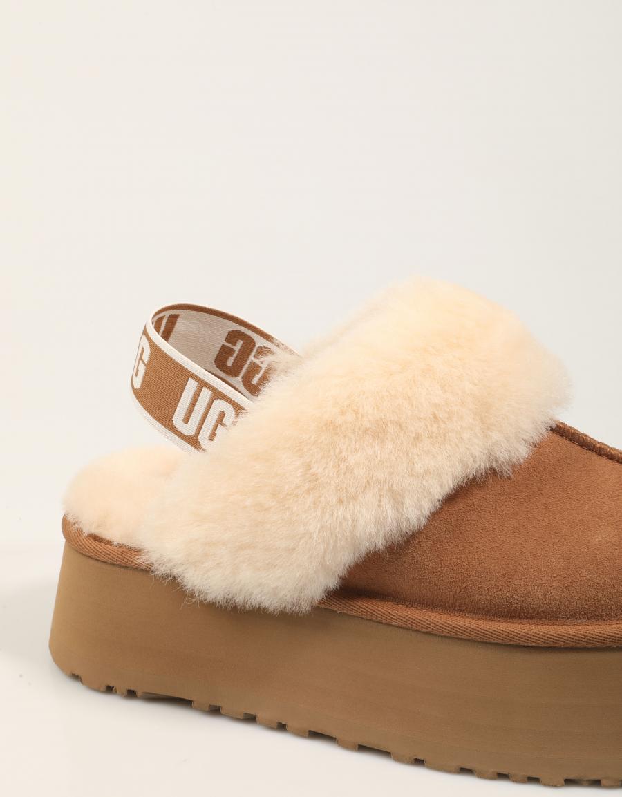 UGG W FUNKETTE II 89436 - Image 4