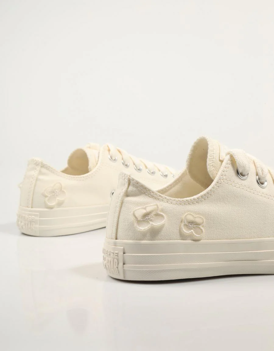 CONVERSE CHUCK TAYLOR ALL STAR OX 84584 - Image 6