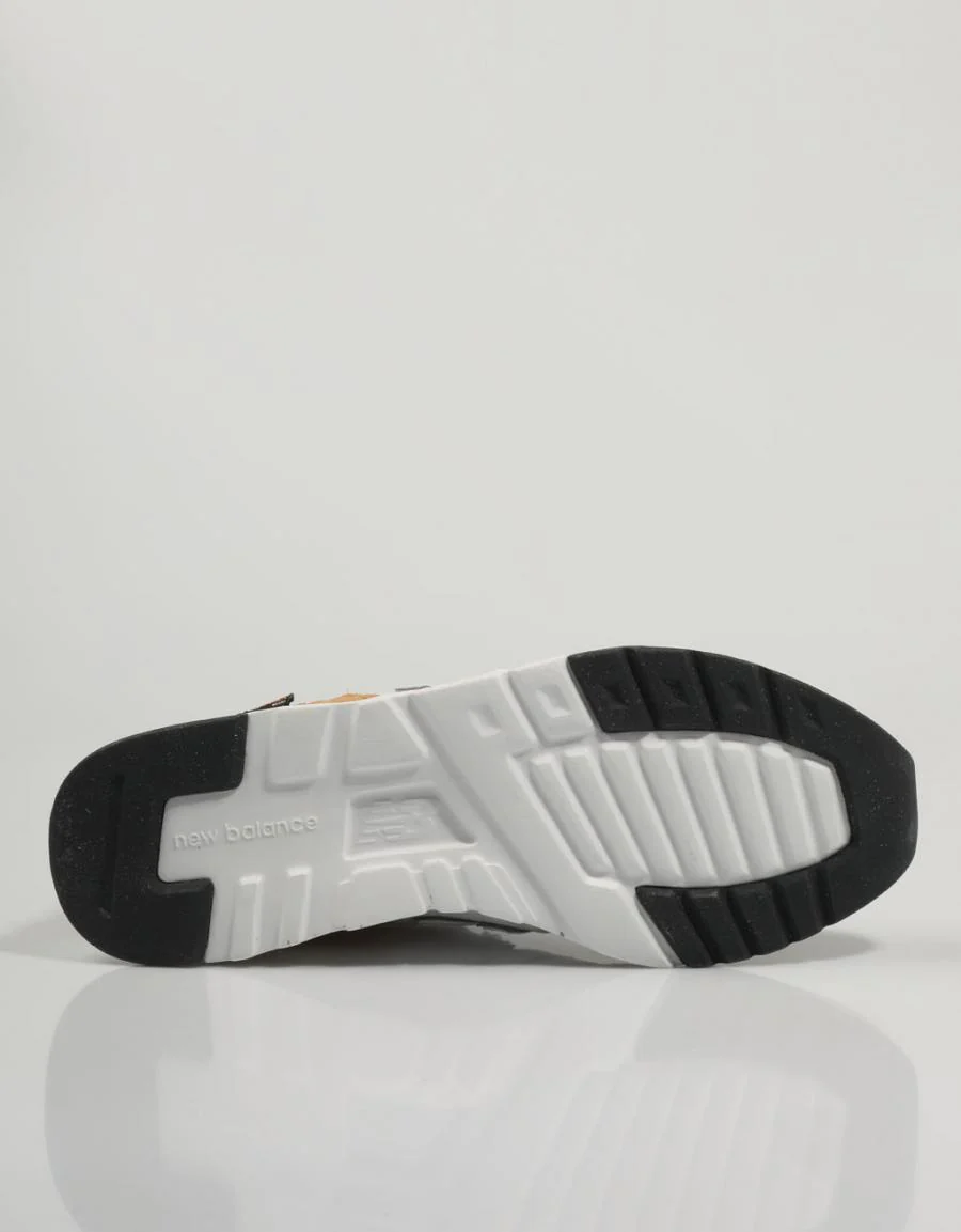 NEW BALANCE CM997 81909 - Image 4