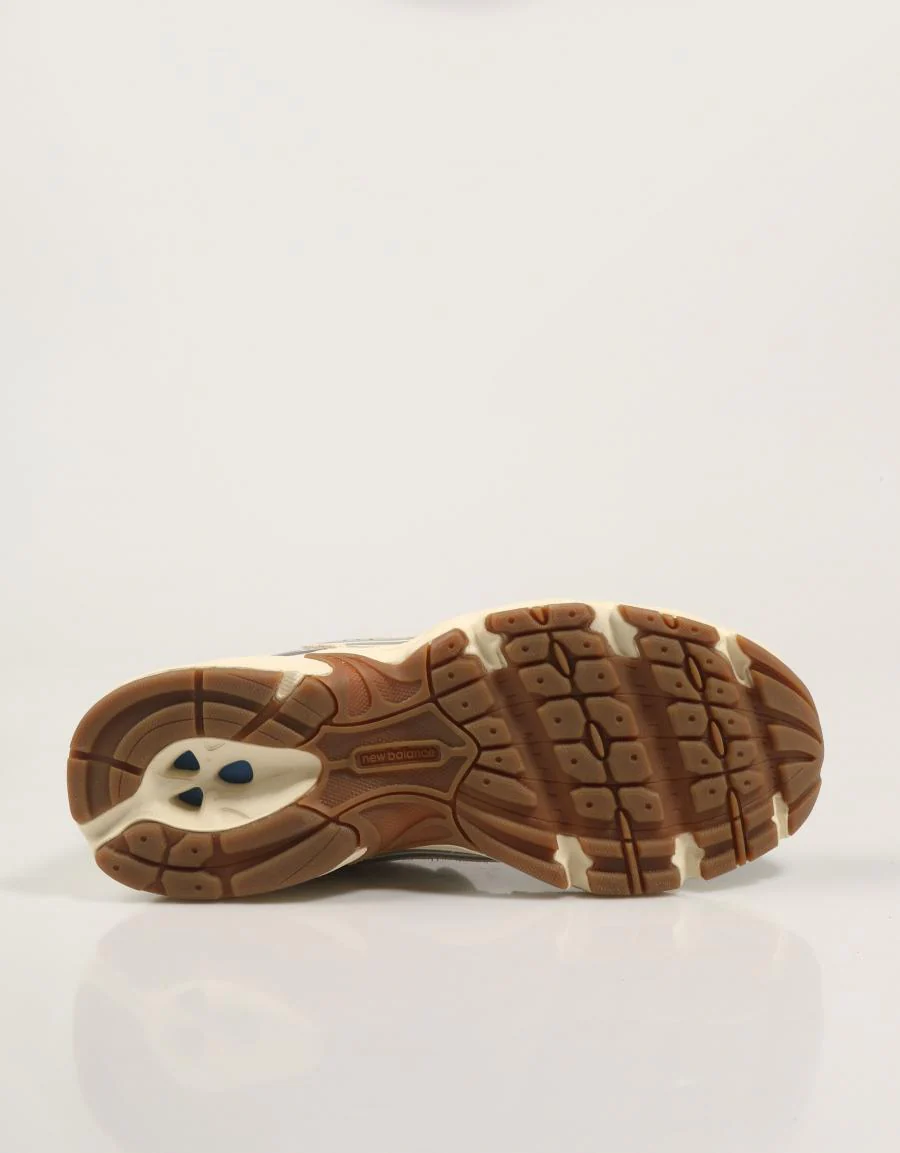 NEW BALANCE GR530 88290 - Image 4