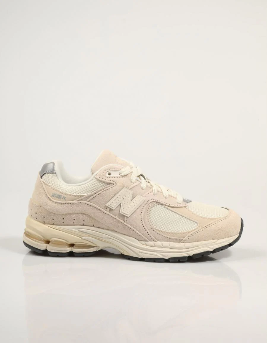 NEW BALANCE M2002 84460