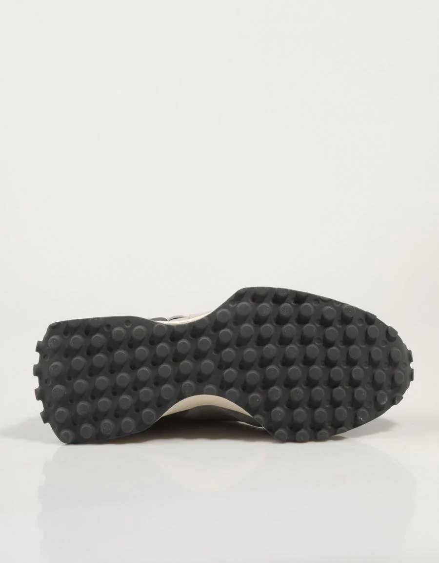 NEW BALANCE U327 85040 - Image 4