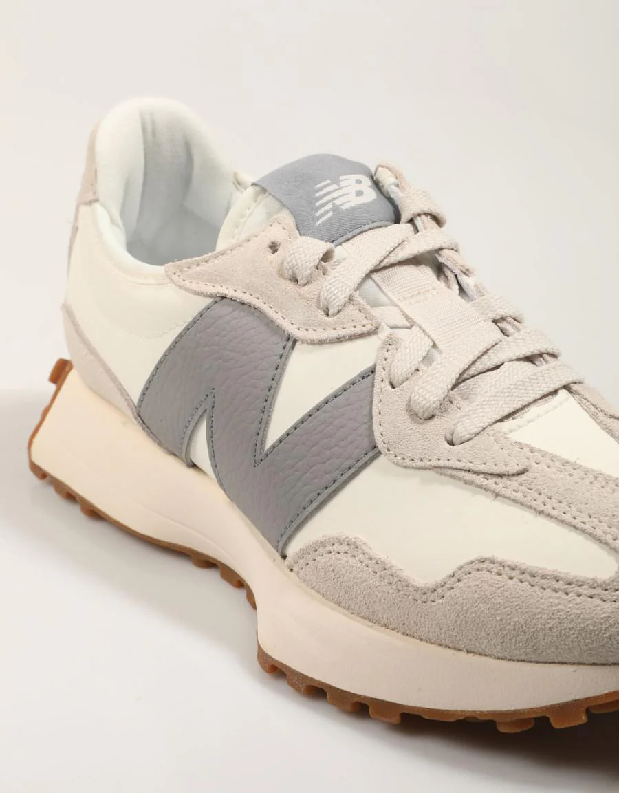 NEW BALANCE U327 85888 - Image 5