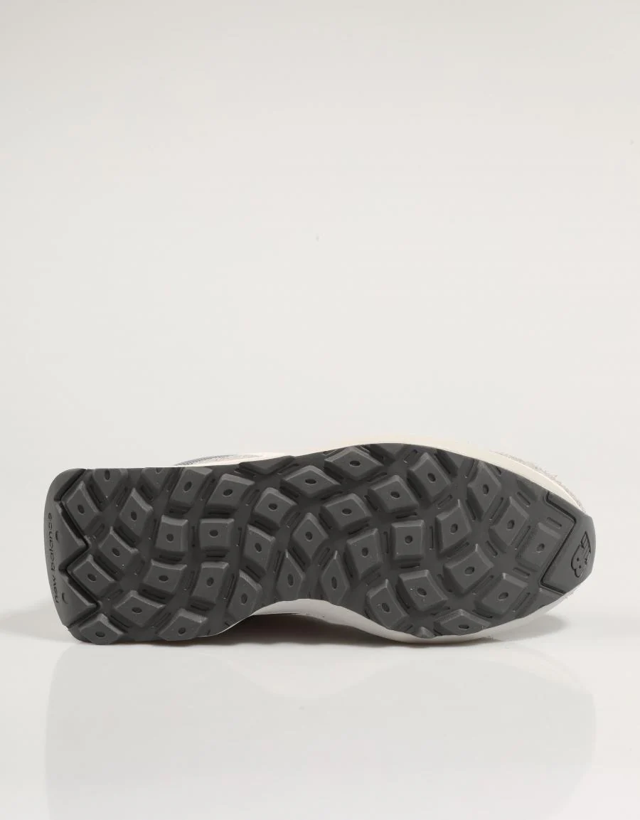 NEW BALANCE U370 86962 - Image 4