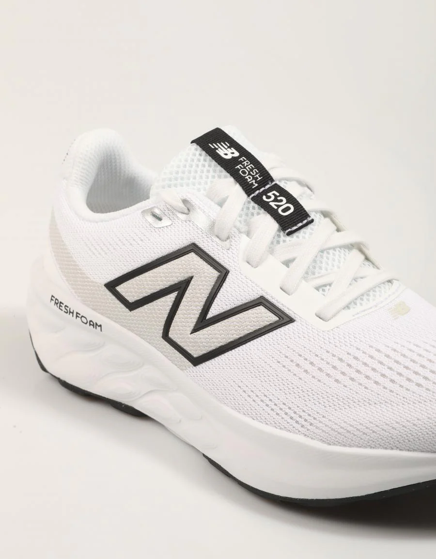 NEW BALANCE W520 88279 - Image 5