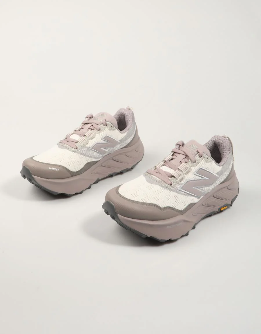 NEW BALANCE WHIER 89716 - Image 2