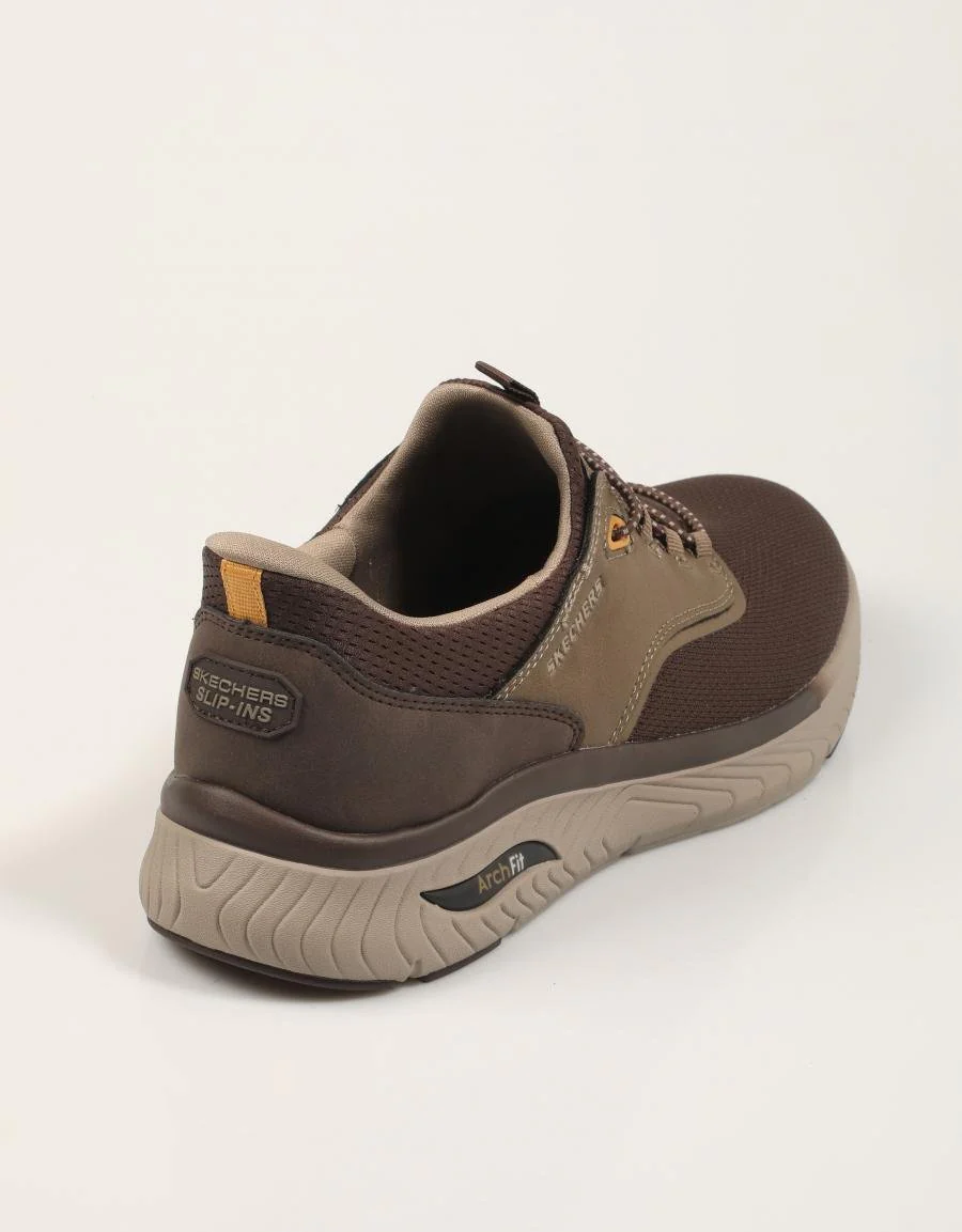 SKECHERS ARCH FIT CROSSER CHOZEN 88200 - Image 3