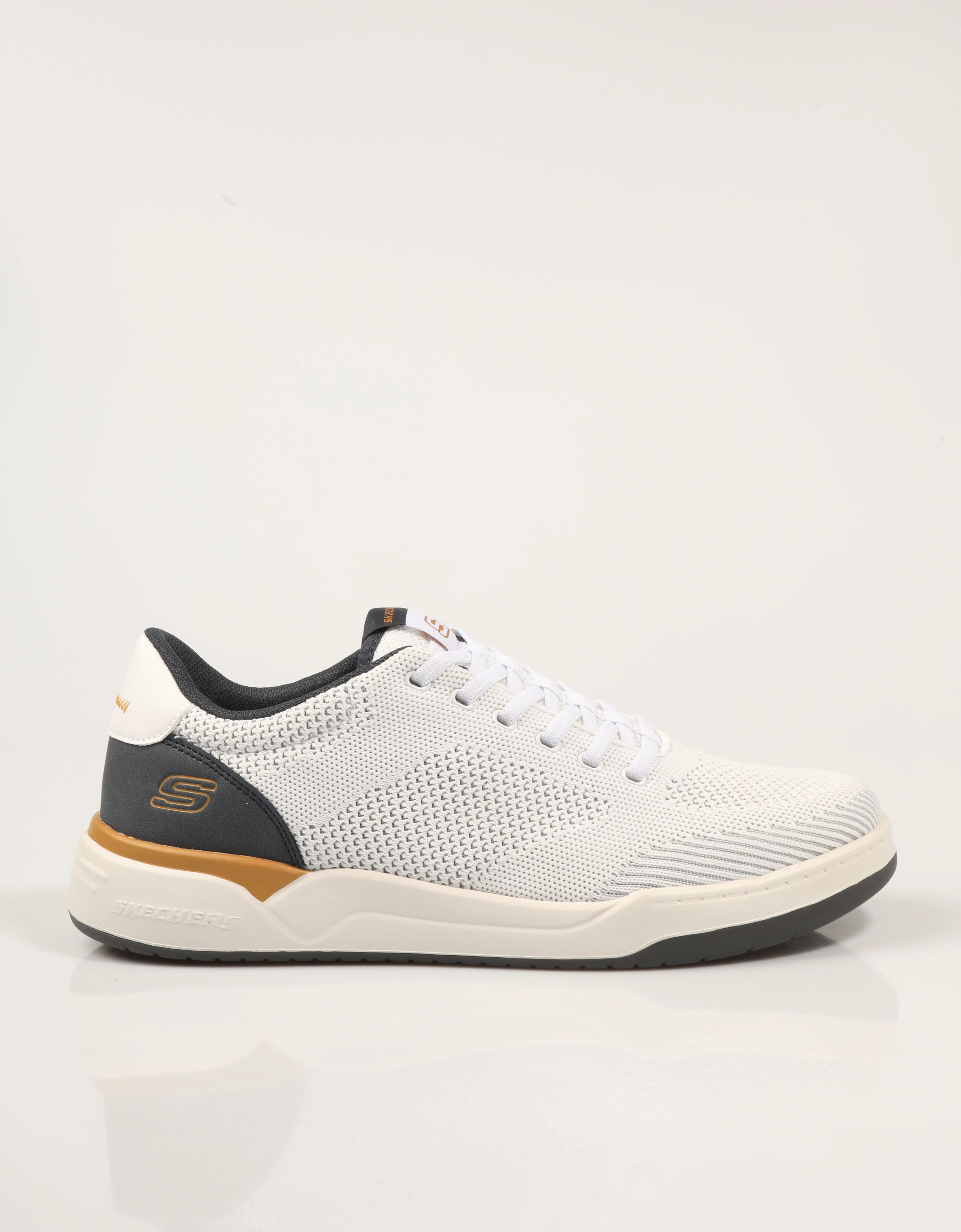 SKECHERS RELAXED FIT: CORLISS - DORSET 89582