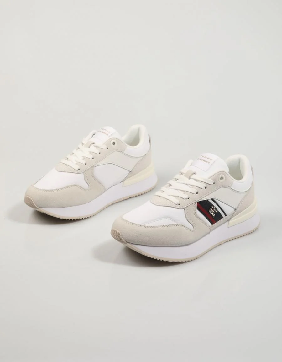 TOMMY HILFIGER CORP 83049 - Image 2