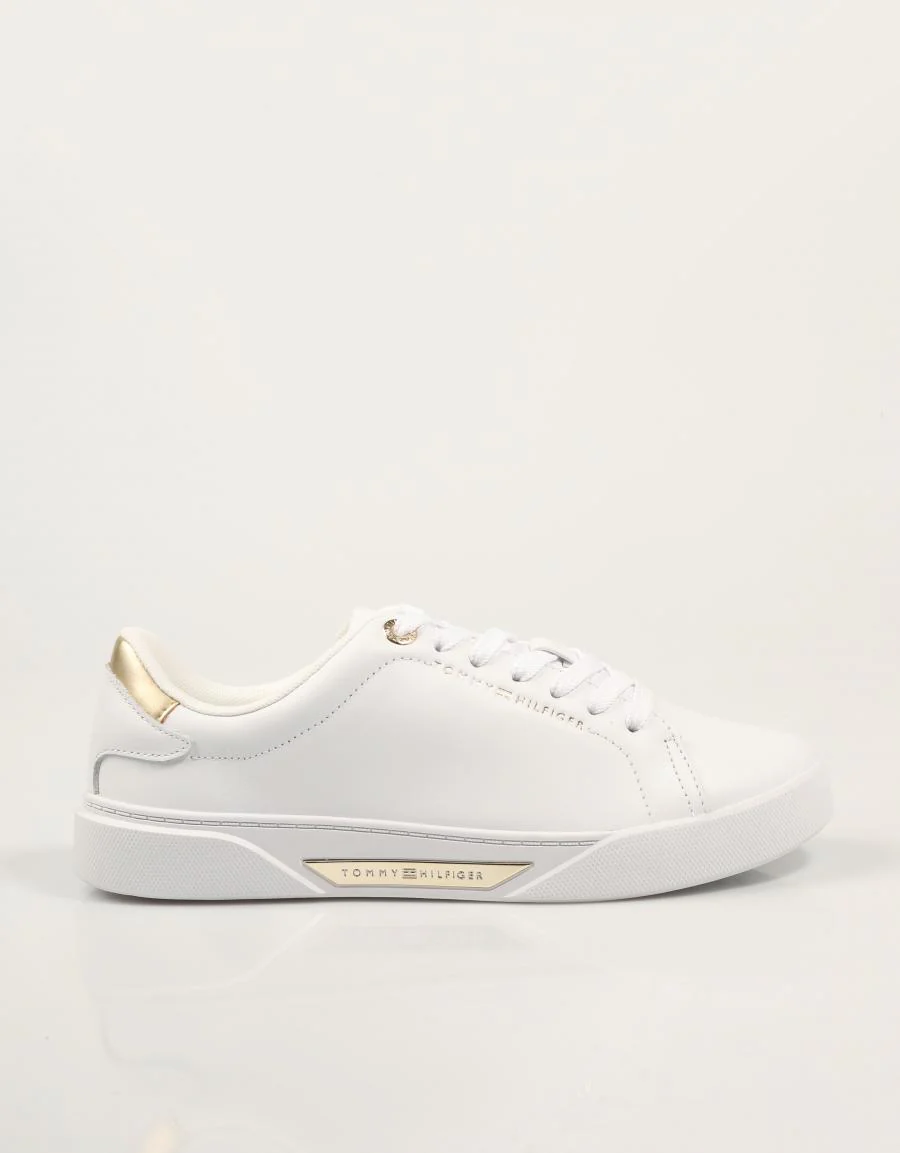 TOMMY HILFIGER ESSENTIAL CHIC COURT SNEAKER 89508