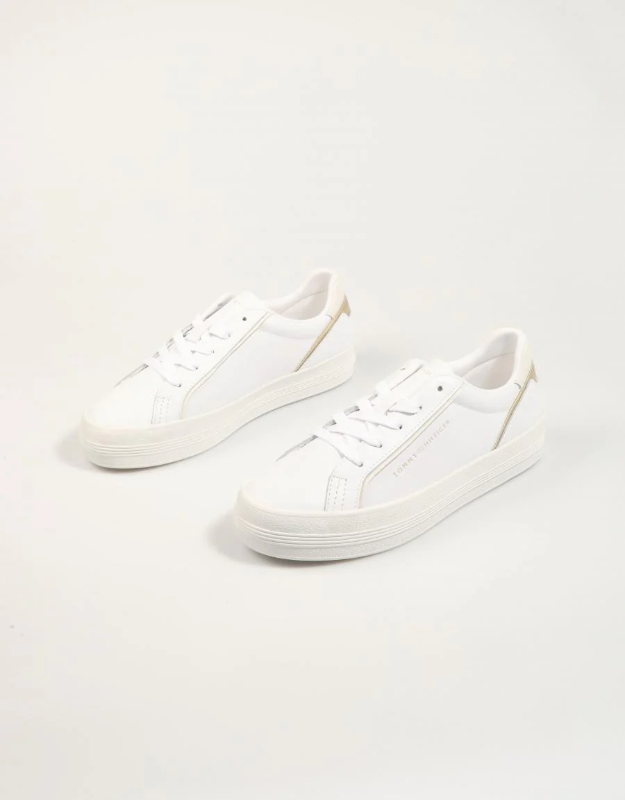TOMMY HILFIGER ESSENTIAL VULC SNEAKER 88359 - Image 2