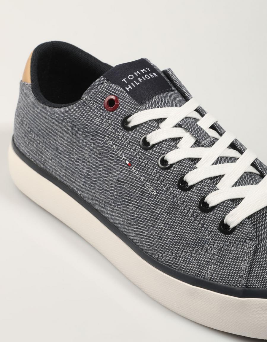 TOMMY HILFIGER TH HI VULC LOW CHAMBRAY 84215 - Image 5