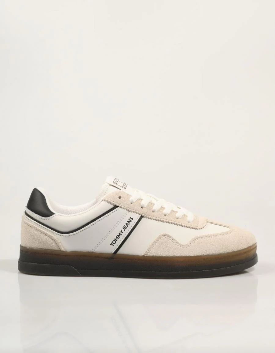TOMMY HILFIGER THE GREENWICH LEATHER 86774