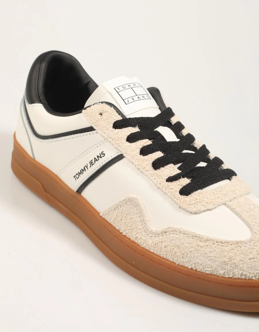 TOMMY HILFIGER THE GREENWICH LEATHER 88349 - Image 5