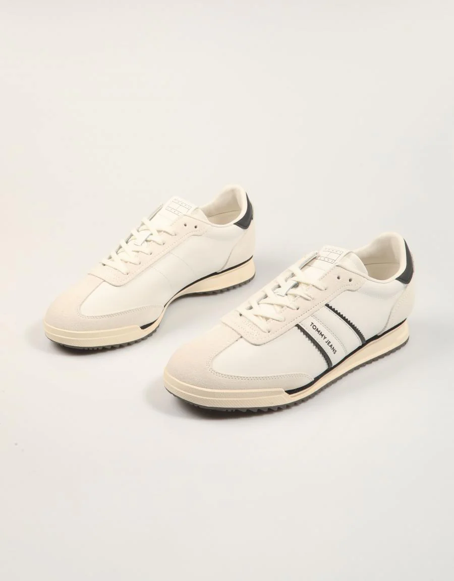 TOMMY HILFIGER TJM RETRO RUNNER CLEATED 88370 - Image 2