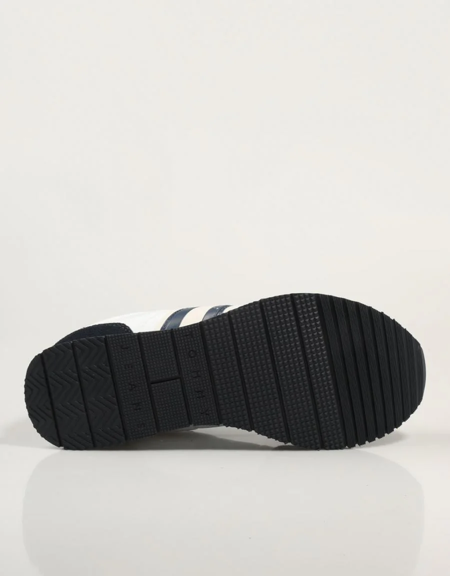 TOMMY HILFIGER TJM RUNNER CASUAL ESS 85646 - Image 4