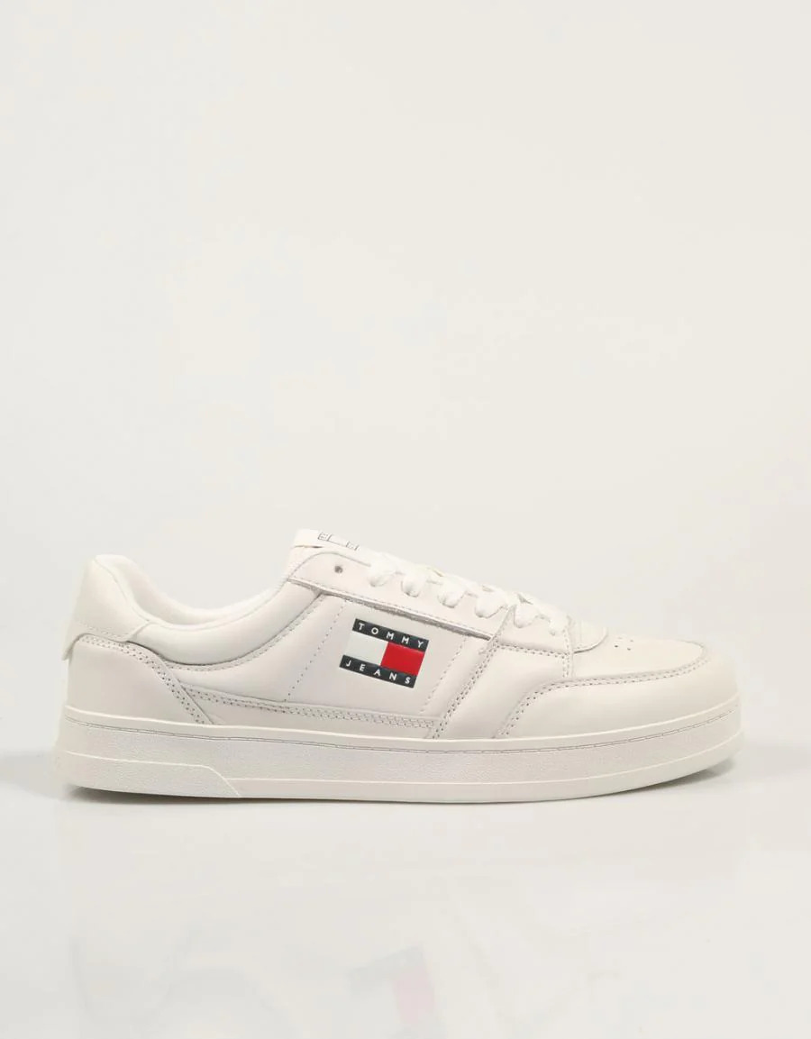TOMMY HILFIGER TJM THE GREENWICH NEW ESS 86775