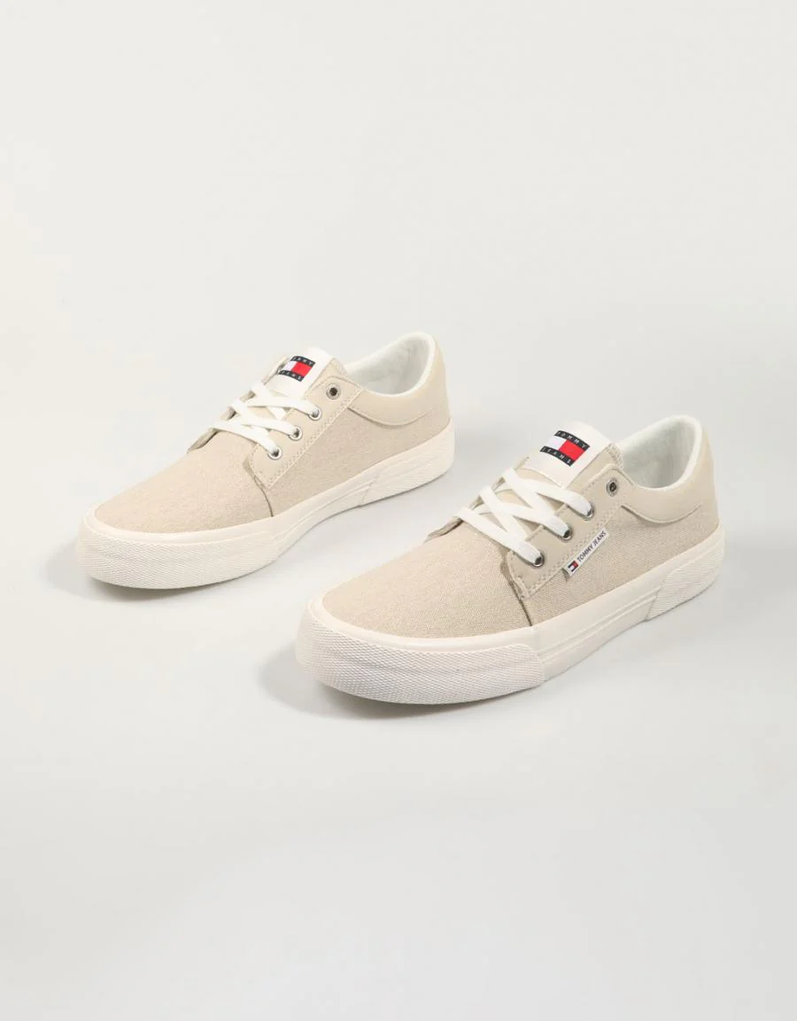 TOMMY HILFIGER TJM VULC. SKATE DERBY MIX 84231 - Image 2