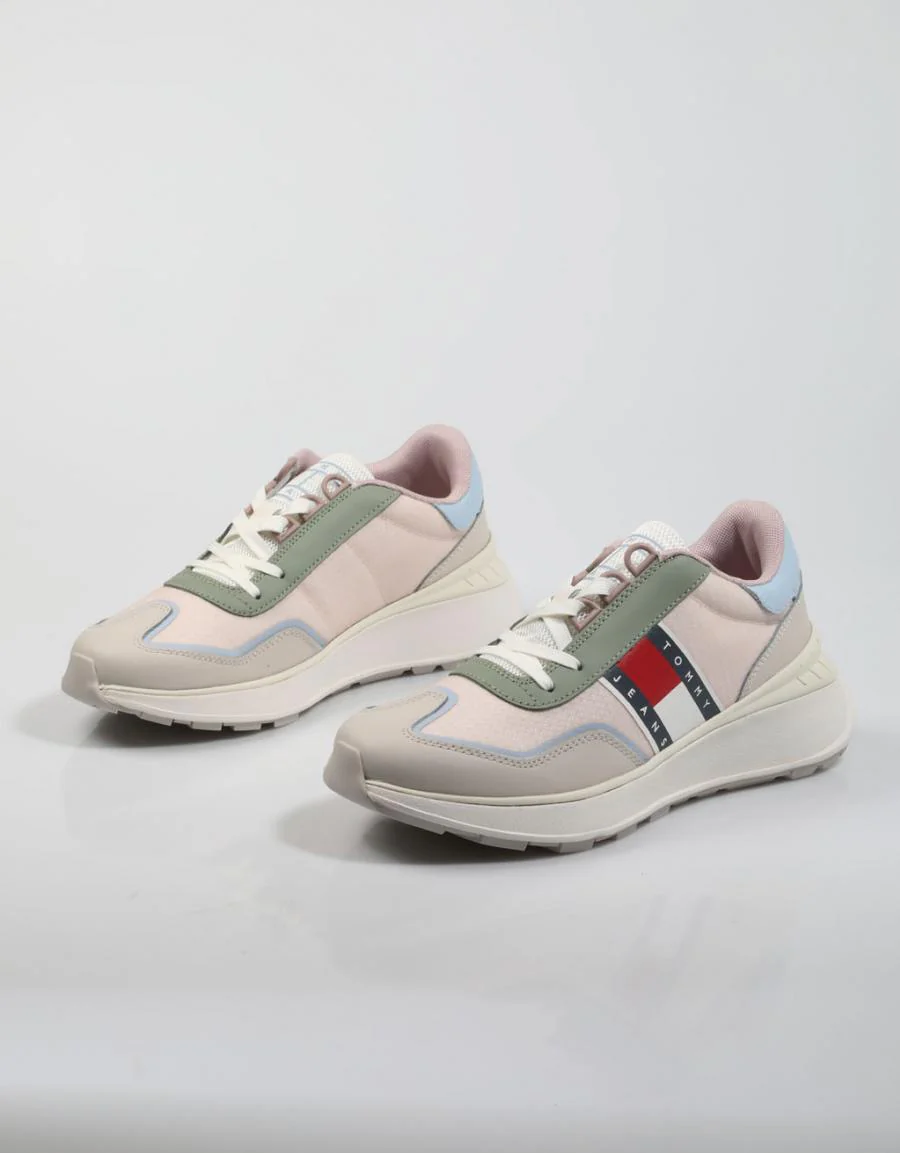 TOMMY HILFIGER TOMMY JEANS FASHION RETRO RUN 79908 - Image 2