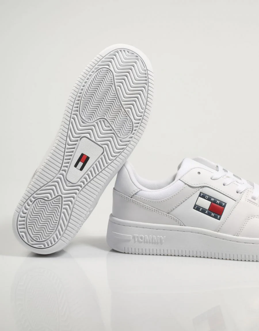 TOMMY HILFIGER TOMMY JEANS RETRO BASKET WMN 79947 - Image 4