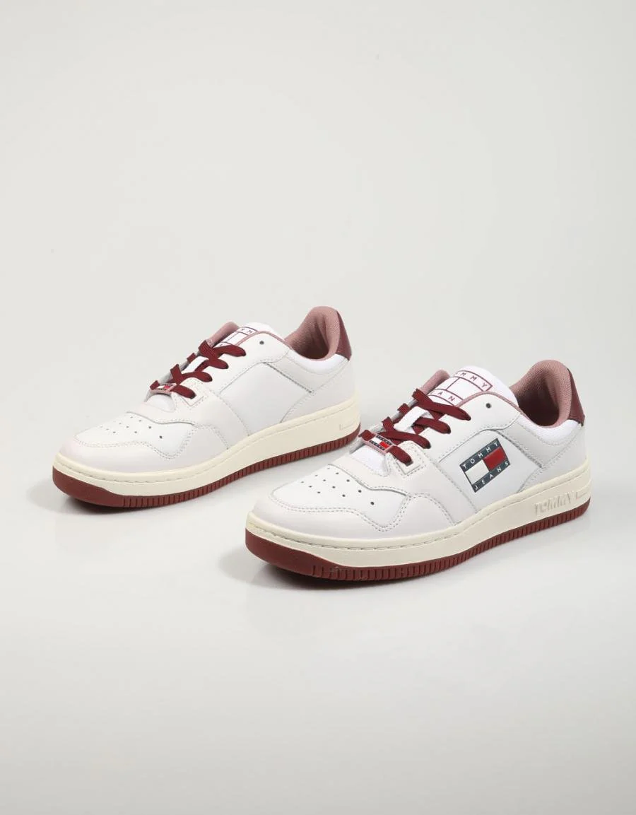 TOMMY HILFIGER TOMMY JEANS RETRO LOW BASKET 79953 - Image 2